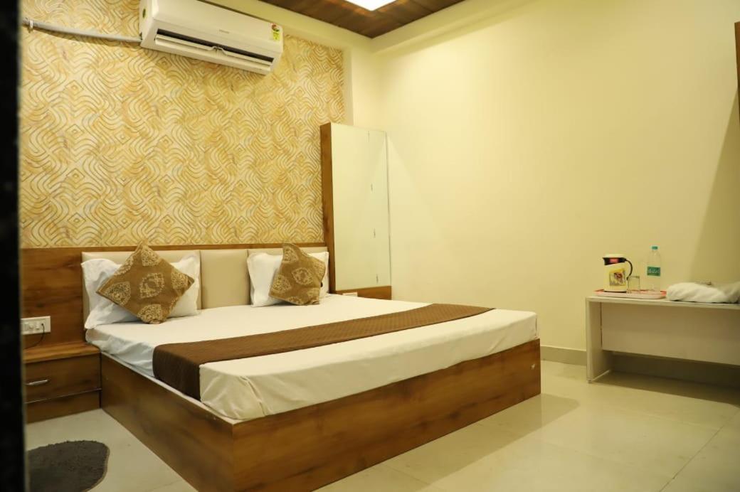 Hotel Mangal Bhog Nāthdwāra Extérieur photo
